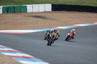 enduro-digital-images;event-digital-images;eventdigitalimages;mallory-park;mallory-park-photographs;mallory-park-trackday;mallory-park-trackday-photographs;no-limits-trackdays;peter-wileman-photography;racing-digital-images;trackday-digital-images;trackday-photos